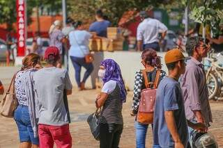 Em novo boletim, minist&eacute;rio confirma 107,7 mil infectados por covid-19