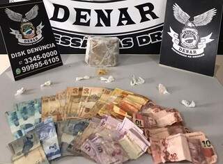 Polícia apreende adolescente que comandava "boca de fumo" no Tiradentes Polícia apreende adolescente que comandava "boca de fumo" no Tiradentes