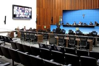 Aprovada idade m&iacute;nima para candidatos a agentes penitenci&aacute;rios em concurso