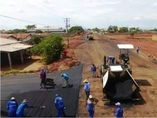 Obras de pavimentação realizadas pela Prefeitura em Campo Grande (Foto: Divulgação/PMCG)