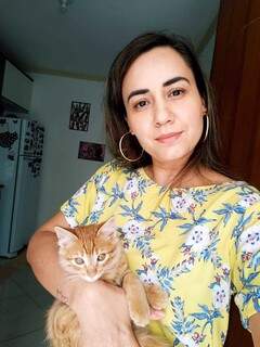 Adotados no isolamento, Simba e Conde fazem alegria dos donos 