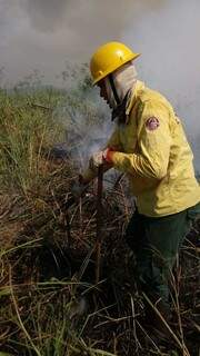 Ibama atua com combate aos incêndios florestais com 15 brigadistas do Prevfogo (Foto: Divulgação/Ibama)