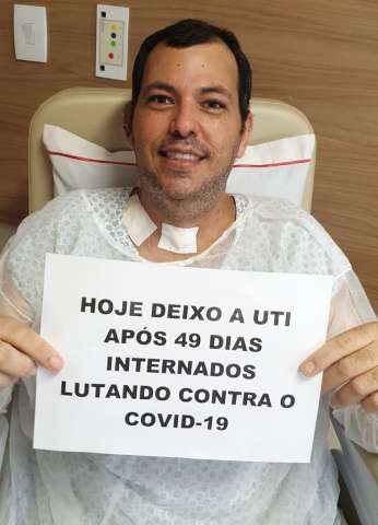 Fam&iacute;lia comemora sa&iacute;da de Cristiano de leito de UTI ap&oacute;s 49 dias