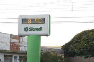 Em Dourados, por volta das 6h, os termômetros marcaram 8ºC (Foto: Helio de Freitas)