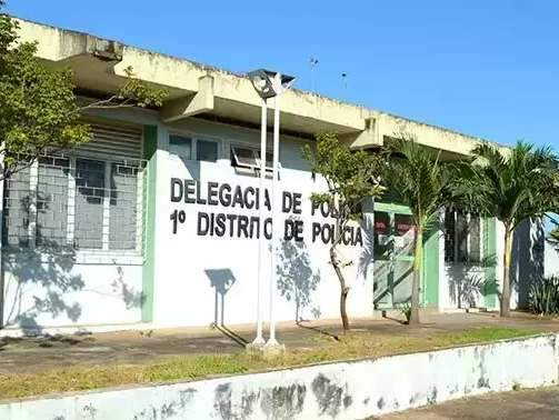 Taxista cai em emboscada e &eacute; baleado ap&oacute;s pedido de falsa corrida 