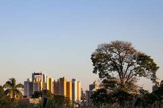 Domingo ser&aacute; de c&eacute;u claro com m&aacute;xima de 32&ordm;C em MS, prev&ecirc; Inmet