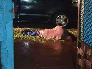 Homem &eacute; executado a tiros em suposta tentativa de assalto na fronteira