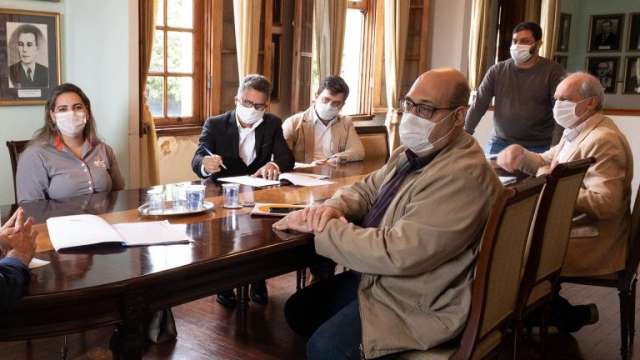 Prefeitura firma parceria e oferece curso on-line gratuito de biosseguran&ccedil;a