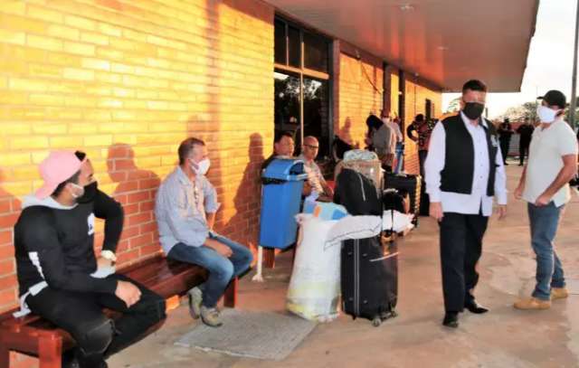 &Aacute;rea ilegal de embarque de passageiros para SP &eacute; interditada