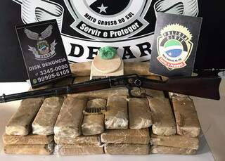 Dupla &eacute; presa com 45 tabletes de maconha, carabina e muni&ccedil;&otilde;es no Ramez Tebet 