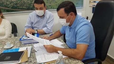 Mesmo sem casos confirmados, município decreta uso obrigatório de máscaras