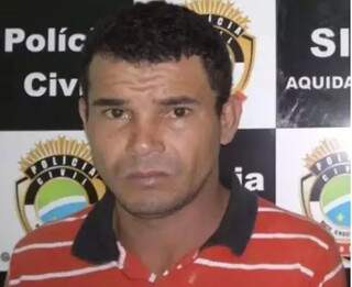 Reinaldo Dei Carpes Rocha cometeu dois crimes e estava foragido.