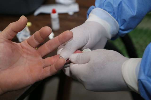 Brasil registra mais de 241 mil casos de covid-19