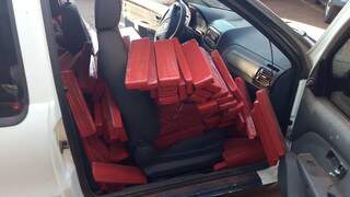 Pol&iacute;cia encontra entreposto do tr&aacute;fico e apreende tr&ecirc;s toneladas de maconha