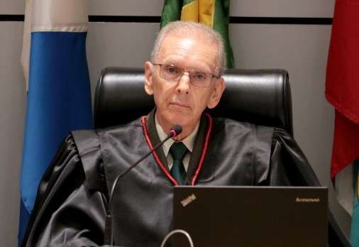 Por induzir marido ao suic&iacute;dio, mulher vai a j&uacute;ri ap&oacute;s envenenamento