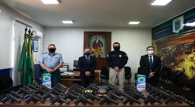  PRF doa mil pistolas semiautom&aacute;ticas para refor&ccedil;ar armamento da PM