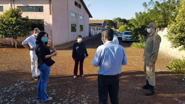 Prefeitura inicia transfer&ecirc;ncia de ind&iacute;genas com covid-19 para abrigo 