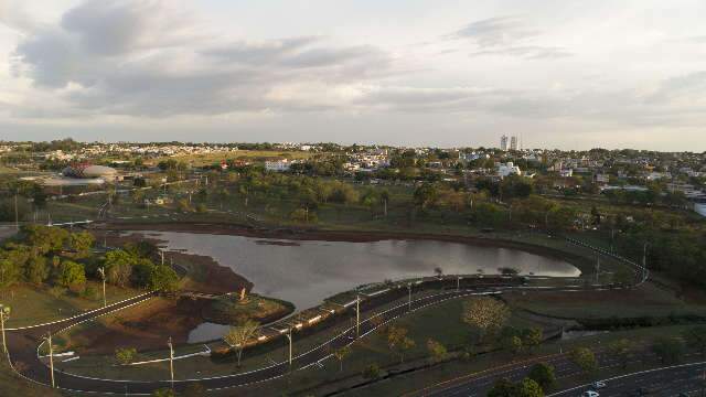 Troca de grade do Parque das Na&ccedil;&otilde;es Ind&iacute;genas custar&aacute; R$ 133 mil