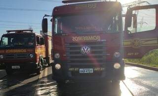 Acidente entre carro e caminh&atilde;o provoca morte de 3 pessoas na BR-262