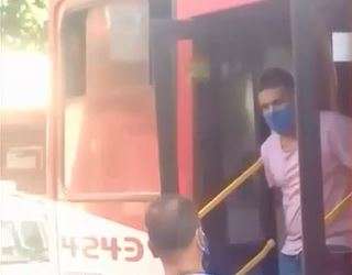 "Tarado" é preso após se masturbar na frente de passageiras de ônibus 