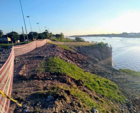 Ap&oacute;s 7 meses, come&ccedil;am obras para recupera&ccedil;&atilde;o do dique em Porto Murtinho
