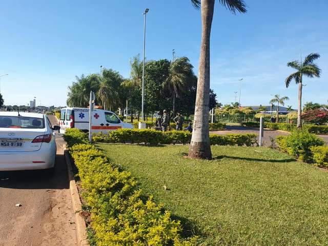 Paraguai endurece controle e barra entrada de 40 trabalhadores de hospital
