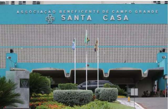 Motociclista bate em outra moto e morre ap&oacute;s tr&ecirc;s dias na Santa Casa
