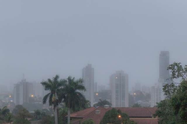 S&aacute;bado ser&aacute; de mais chuva e frio de at&eacute; 8&ordm;C em MS, prev&ecirc; Inmet