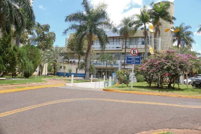 Servidores da prefeitura ter&atilde;o jornada em dois turnos a partir de 2&ordf;-feira