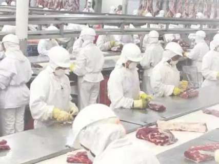 Contaminação de carnes com novo vírus é improvável, tranquilizam especialistas