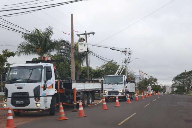 Megaopera&ccedil;&atilde;o de troca de fia&ccedil;&atilde;o deixa regi&atilde;o do Tiradentes sem energia at&eacute; 12h