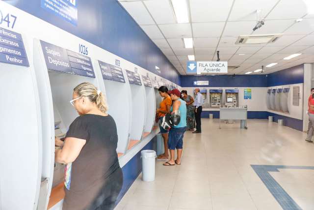 Bancos ter&atilde;o de instalar guarda-volumes para atender clientes em Campo Grande
