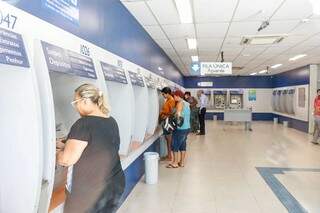 Bancos ter&atilde;o de instalar guarda-volumes para atender clientes em Campo Grande
