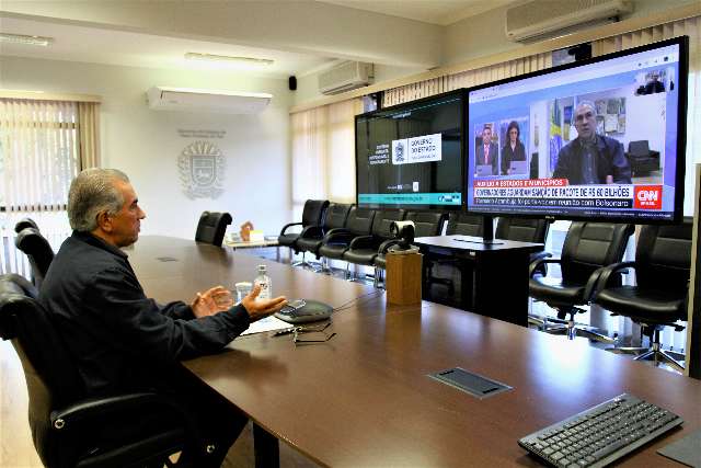 Reinaldo sugere &quot;bandeira branca&quot; entre governadores e Jair Bolsonaro