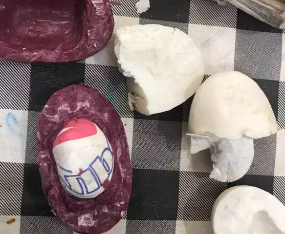Mulheres &quot;recheiam&quot; sabonete com droga para entrar em pres&iacute;dios