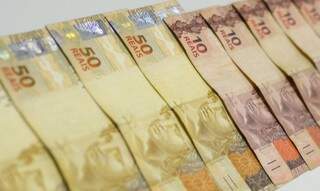 O salário mínimo passou de R$$ 998 para R$ 1.039. (Foto: Marcello Casal Jr/AgênciaBrasil) 