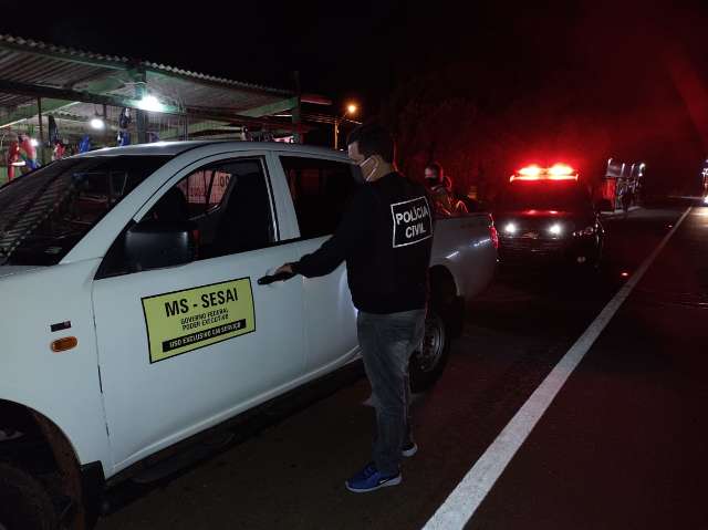Servidor federal &eacute; pego com 300 kg de maconha em camionete oficial