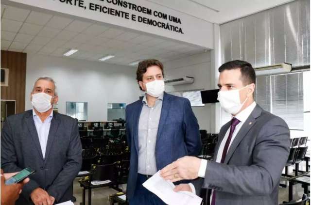 Defensoria lembra que desconto em escolas tem de ser cumulativo