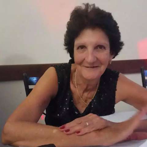 V&iacute;tima da covid-19, Maria Benetti passou os &uacute;ltimos dias sob os cuidados da neta
