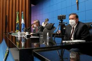 Deputados estaduais durante sessão em videoconferência (Foto: Wagner Guimarães - ALMS)