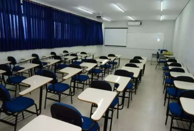 Escolas particulares dever&atilde;o adequar plano de biosseguran&ccedil;a para poderem reabrir