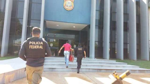 PF faz opera&ccedil;&atilde;o contra policiais que integram lista de propina dos cigarreiros