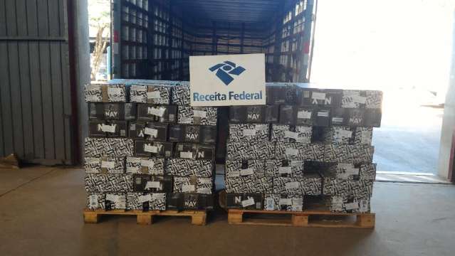 Receita Federal apreende 2,2 toneladas de narguil&eacute; de origem estrangeira