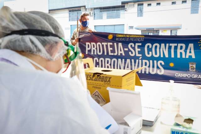 Casos graves de covid-19 aumentam 80% em um m&ecirc;s e ritmo de mortes deve acelerar