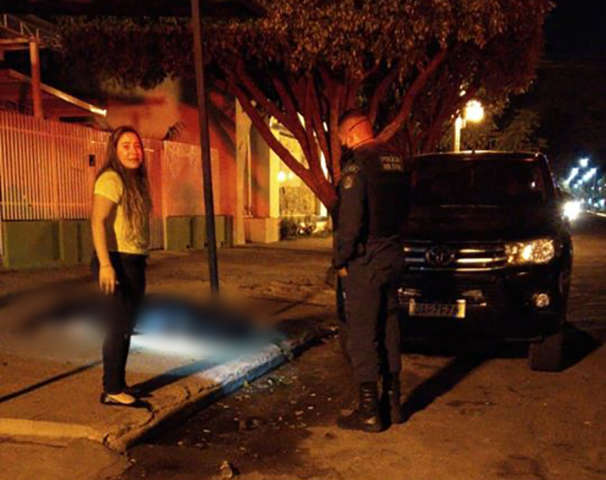 Jovem de 25 anos &eacute; executado com tiros de fuzil na fronteira 