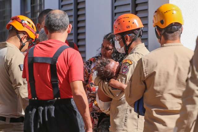 Morre na Santa Casa crian&ccedil;a que teve 90% do corpo queimado em inc&ecirc;ndio
