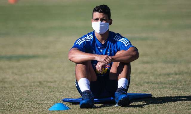 Campo-grandense Jean, volante do Cruzeiro, testa positivo para covid