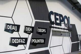 Empresário procurou a Depac (Delegacia de Pronto Atendimento Comunitário) do Cepol para denunciar o crime. (Foto: Marcos Maluf)