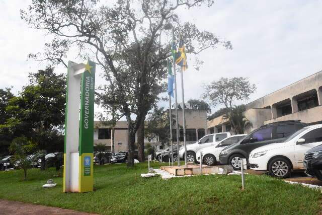 Servidores estaduais ganham &ldquo;feriad&atilde;o&rdquo; prolongado em junho
