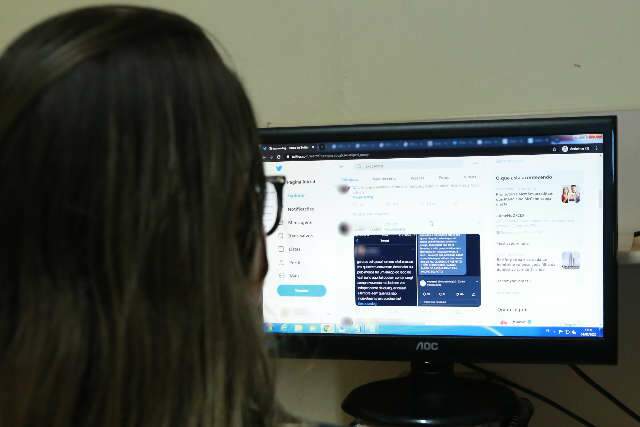 Alunas denunciam ass&eacute;dio sexual praticado por 5 professores da rede particular